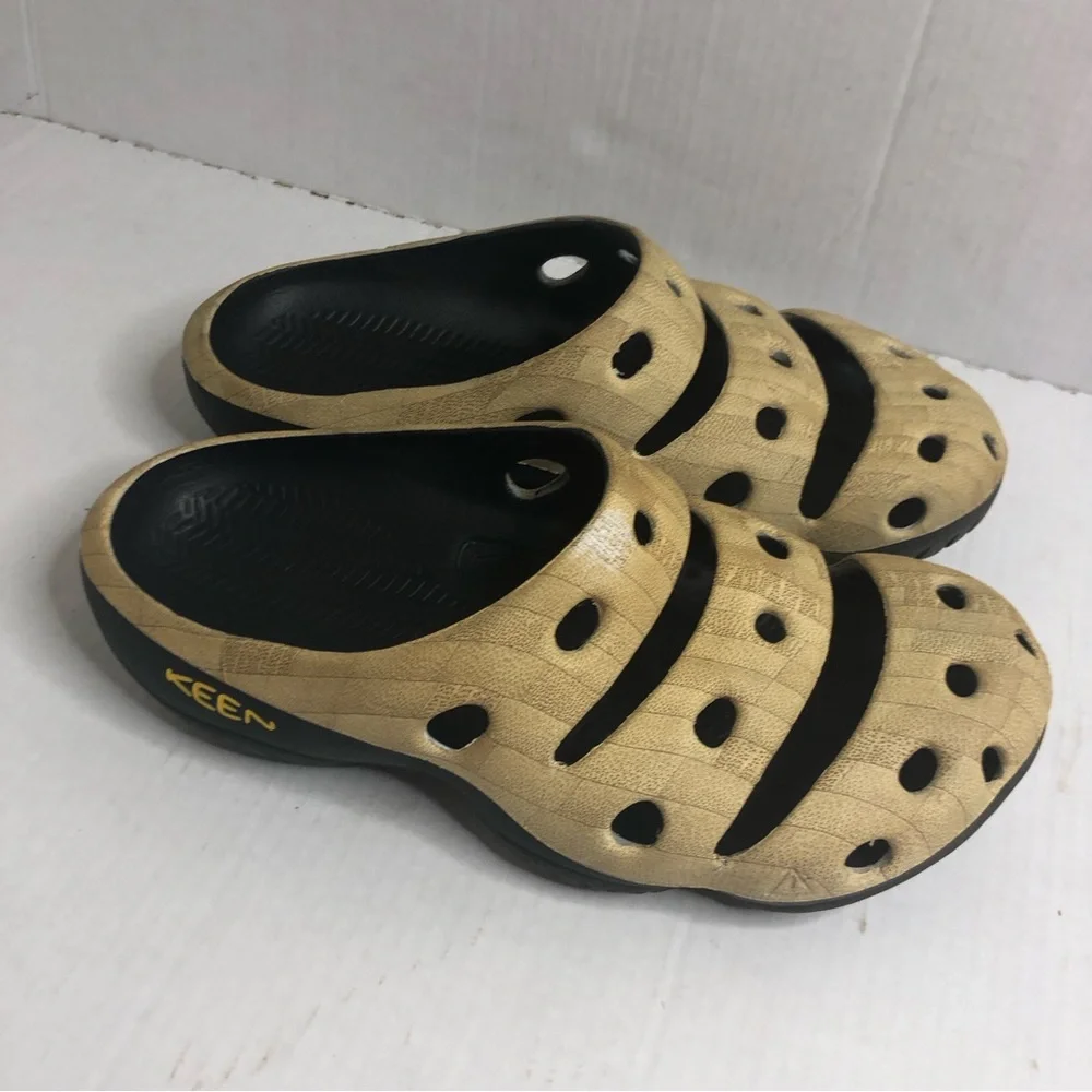 Keen Mules Yogui Arts Mens Size 11 Slip On Shoes Sandals